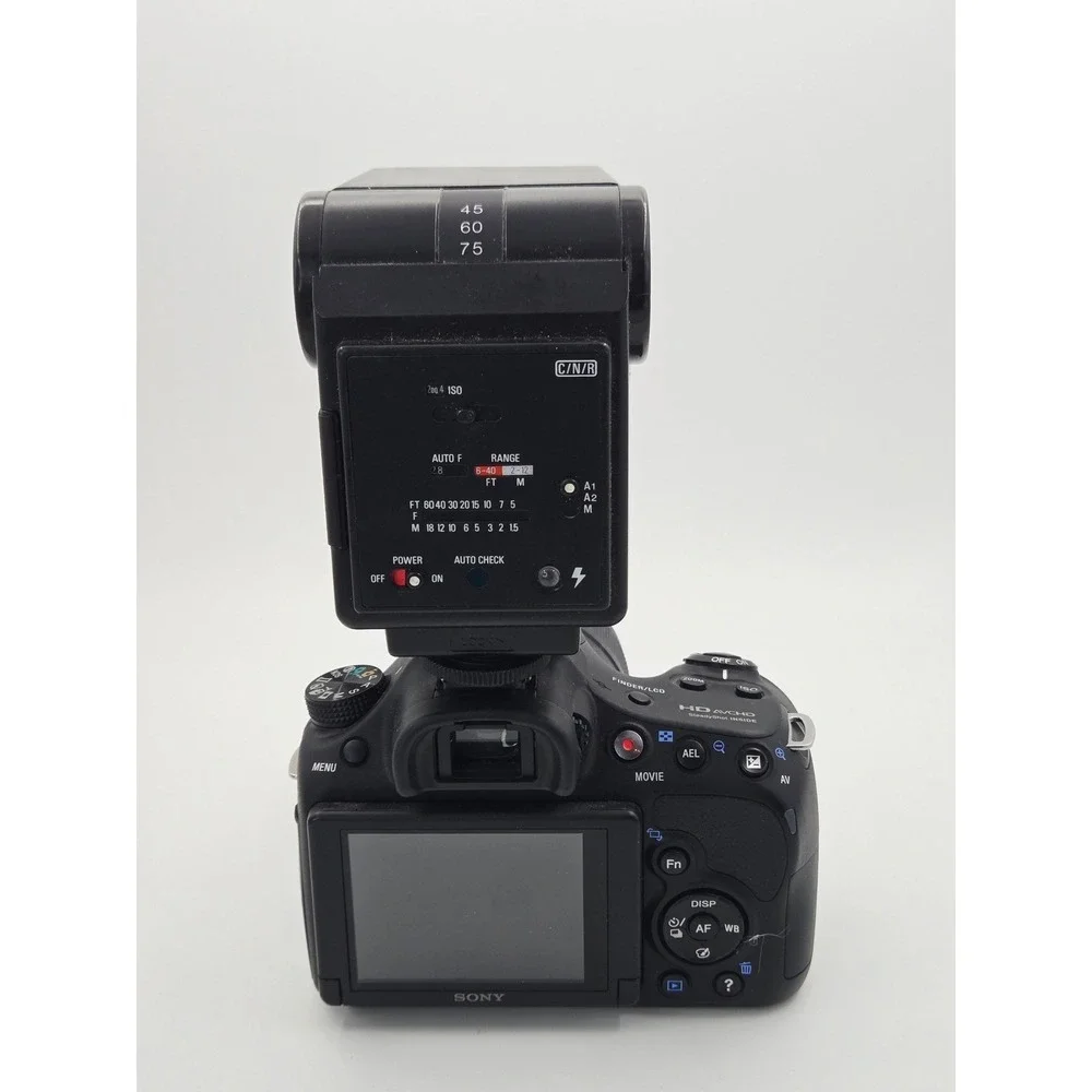 Sony Alpha A58 DSLR Digital Camera 20.1MP- 18-55mm Lens Vivitar Flash WORKS-READ
